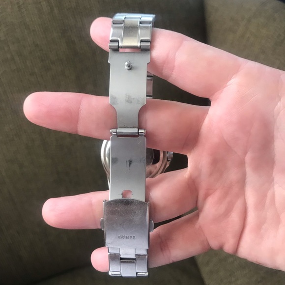 Guess Silver Watch - Picture 7 of 7